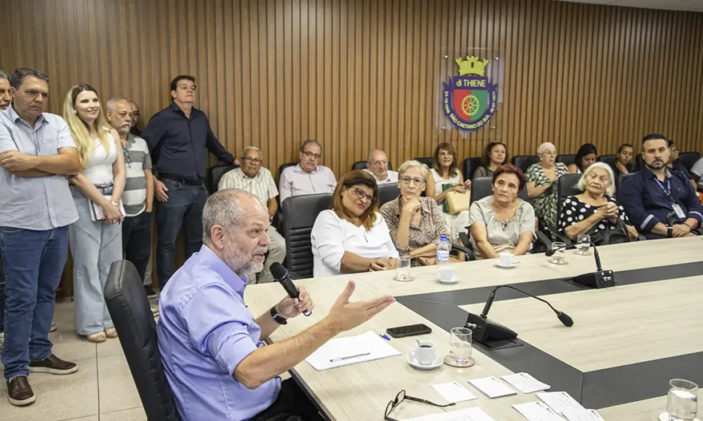 Encontro com 150 lideranças do Bairro Fundação enaltece desenvolvimento e eficácia do São Caetano de Ponta a Ponta