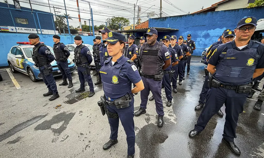 GCM de São Bernardo intensifica patrulhamento na região do Batistini com 30 agentes e base móvel