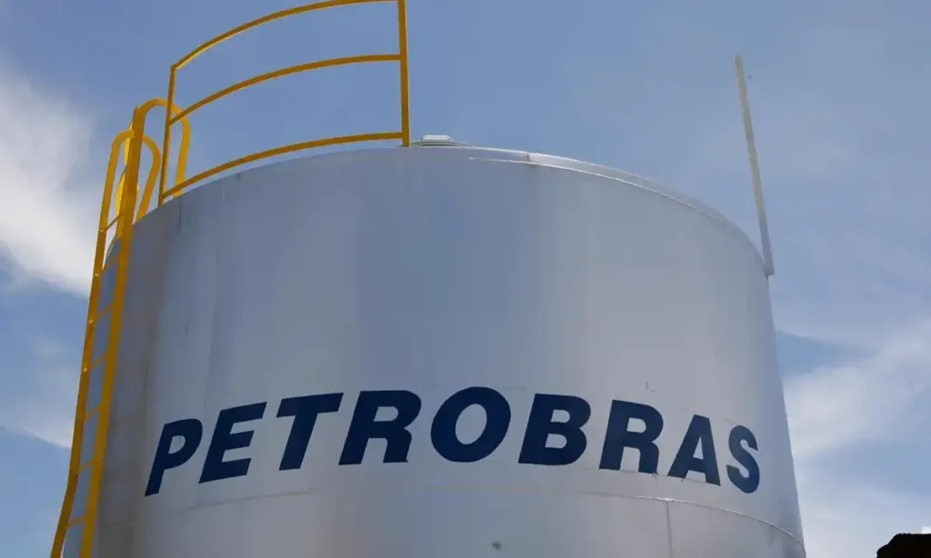 Governo zera impostos do diesel para conter alta nos postos