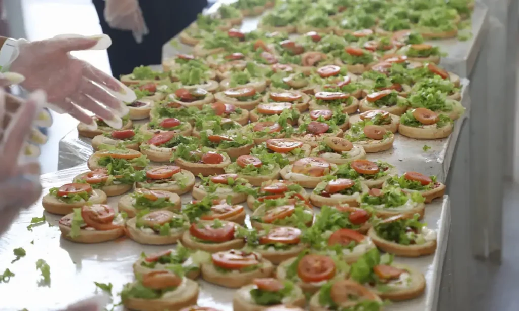 Hamburgada do Bem chega a Santo André neste sábado e recruta voluntários