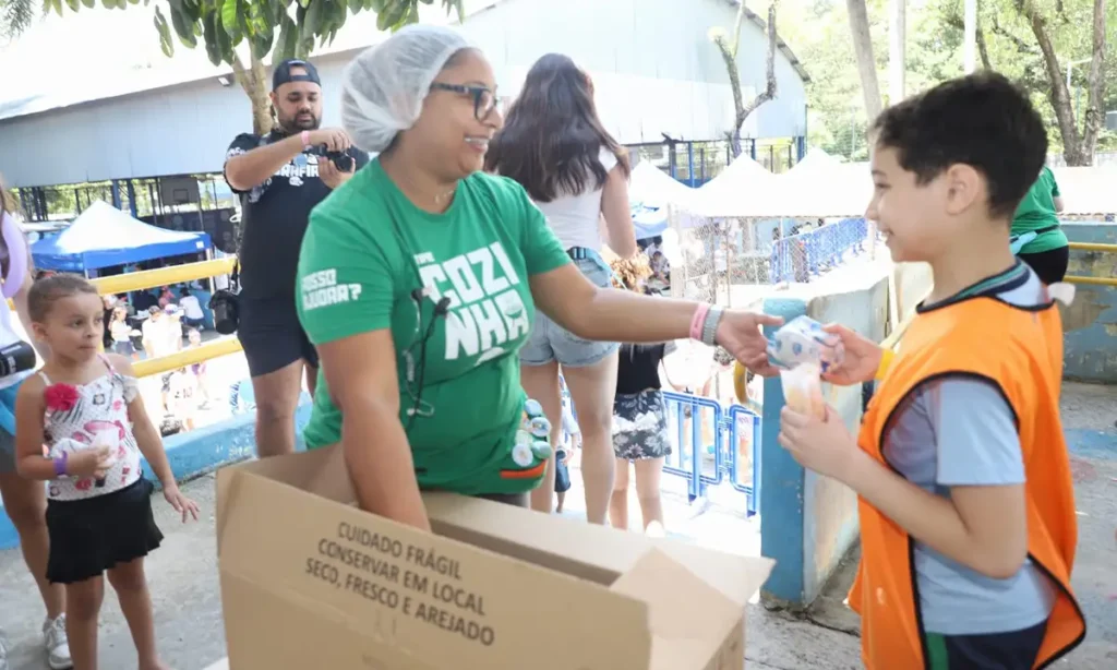 Hamburgada do Bem chega a Santo André neste sábado e recruta voluntários