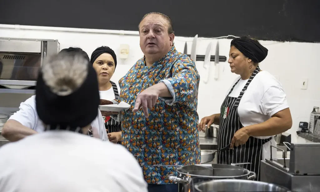Jacquin em Santo André: Erick Jacquin tenta salvar restaurante de 35 anos no ‘Pesadelo na Cozinha’ Jacquin em Santo André: Erick Jacquin tenta salvar restaurante de 35 anos no 'Pesadelo na Cozinha'