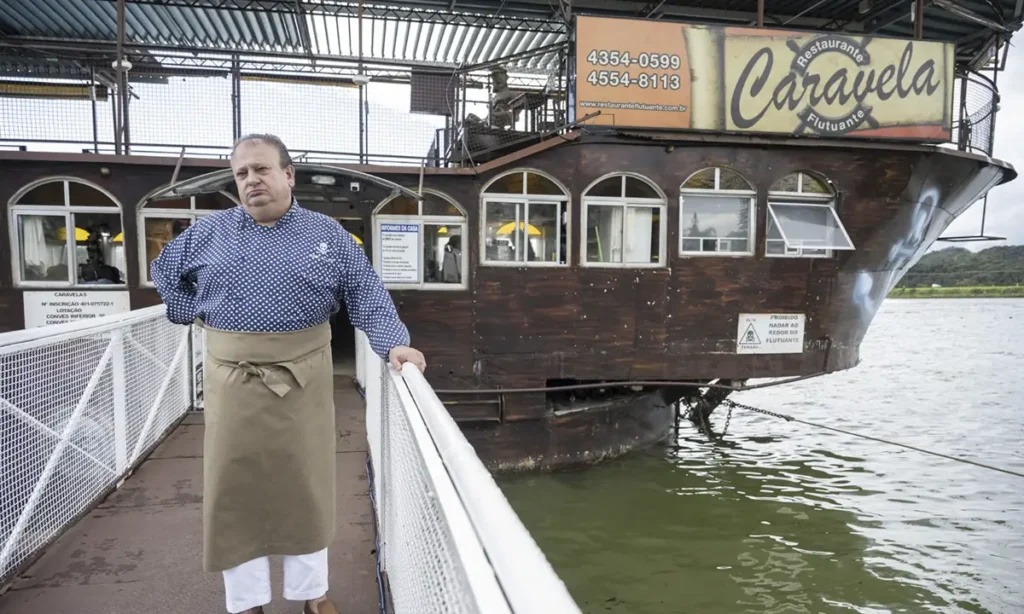 Jacquin na Billings: restaurante flutuante em São Bernardo corre risco de “afundar” no Pesadelo na Cozinha Jacquin na Billings: restaurante flutuante em São Bernardo corre risco de "afundar" no Pesadelo na Cozinha