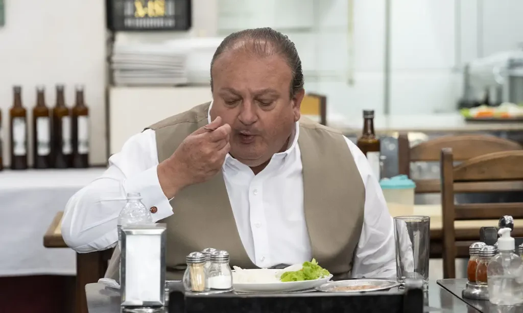 Jacquin perde a paciência Briga entre mãe e filho coloca o Bar do Pio em risco no Pesadelo na Cozinha