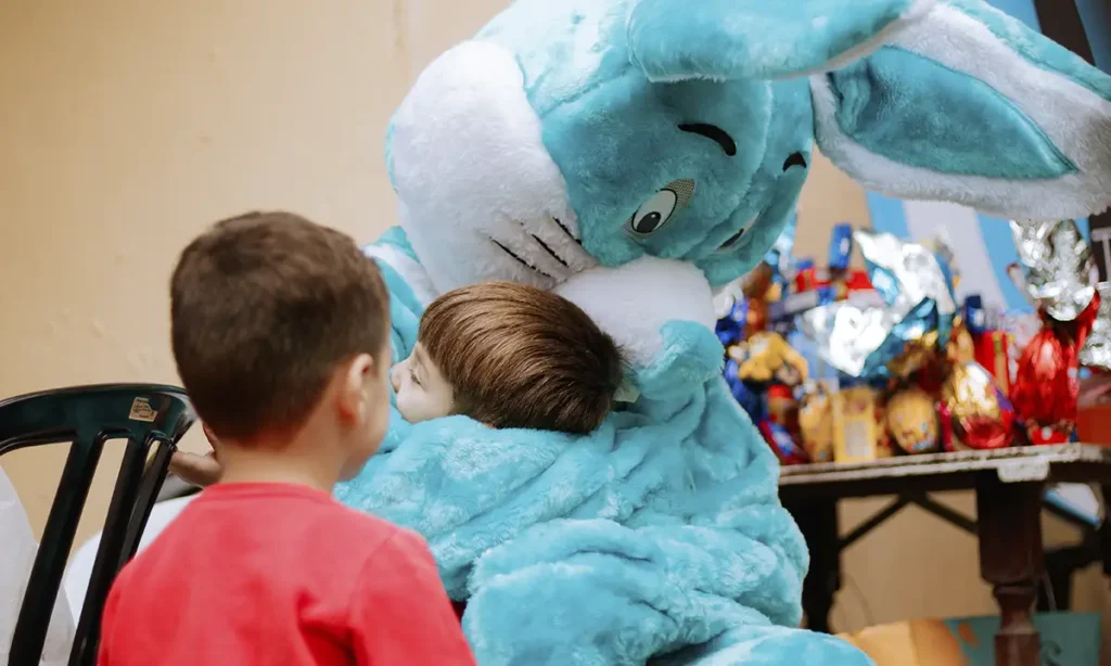 Jovem Voluntário realiza Festa de Páscoa para crianças de Santo André
