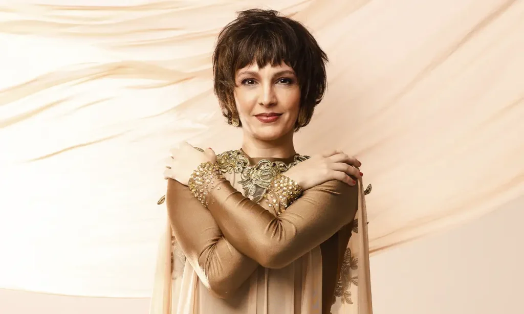 Nô Stopa celebra 25 anos de carreira com lançamento do álbum "Brasa" em Santo André