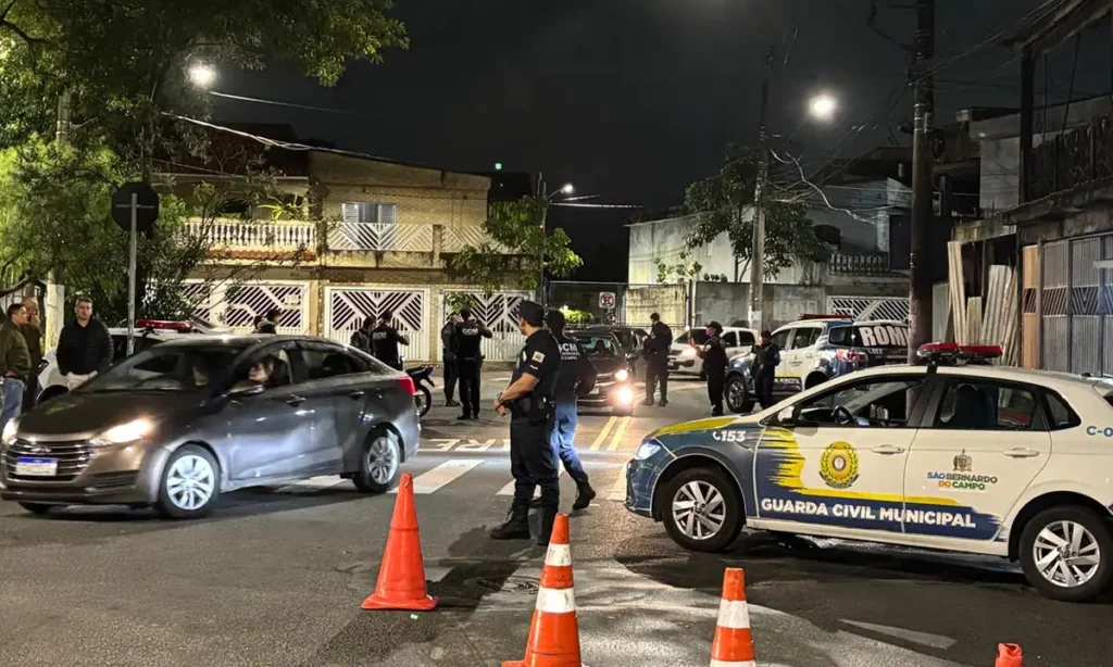 Operação Dorme Bem reforça segurança no Jardim Silvina e Parque São Bernardo no fim de semana