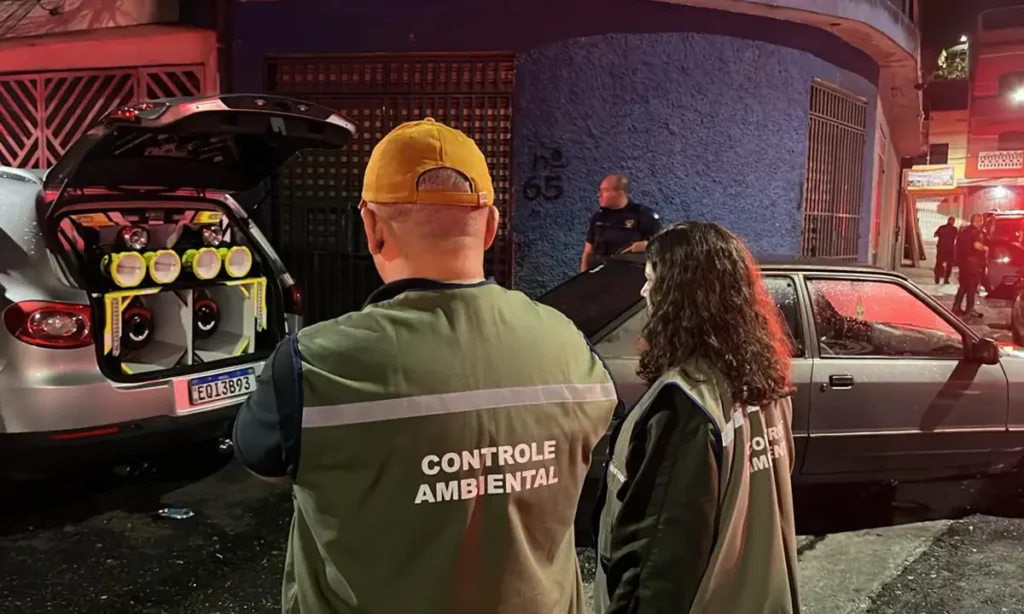 Operação Sono Tranquilo em Santo André dispersa baile funk e aplica multas Operação Sono Tranquilo em Santo André dispersa baile funk e aplica multas