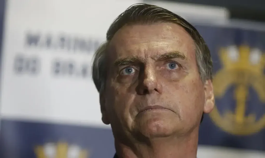PGR dá sinal verde para prisão domiciliar para Jair Bolsonaro por risco de morte