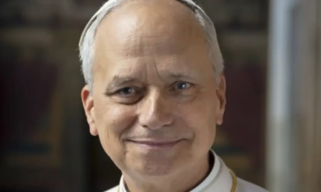 Papa Leão 14 clama por trégua enquanto Irã ameaça fechar o Estreito de Ormuz