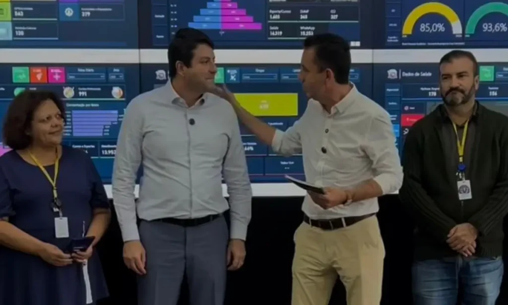 Paulo Serra e Elvis Cezar debatem gestão e intercâmbio de políticas públicas em Santana de Parnaíba