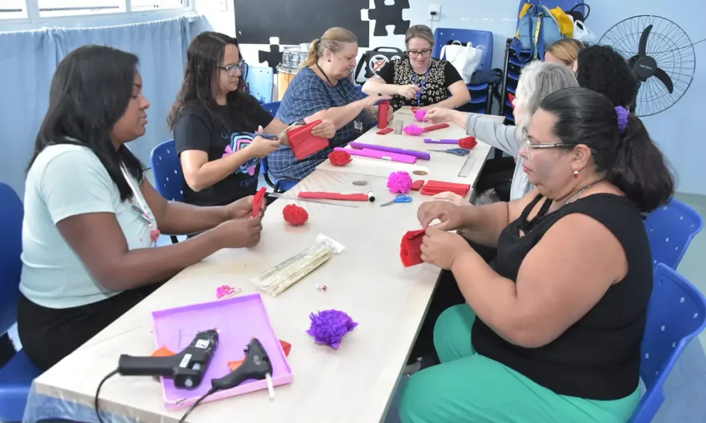 Pausa e Prosa Santo André cria refúgio para mães de pessoas com deficiência na Vila Guiomar