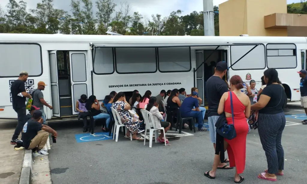 Programa Cidadania Itinerante oferece serviços gratuitos em dois bairros de São Bernardo nesta quinta e sexta Programa Cidadania Itinerante oferece serviços gratuitos em dois bairros de São Bernardo nesta quinta e sexta