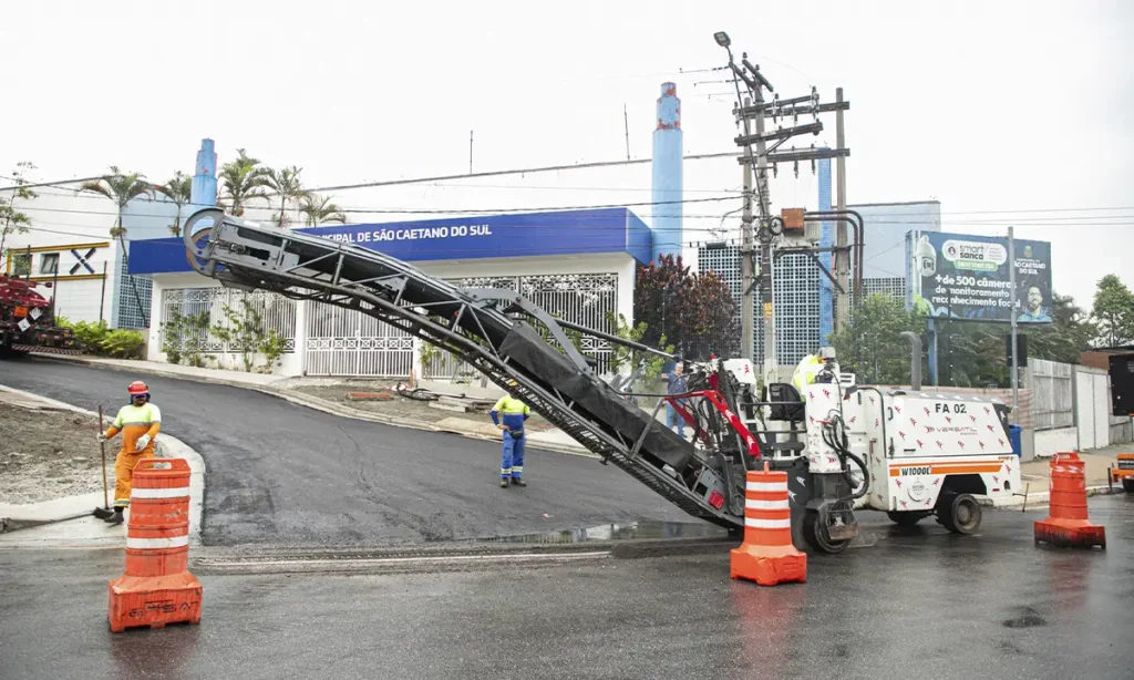 São Caetano atende moradores e acelera reabertura de via estratégica no Espaço Verde