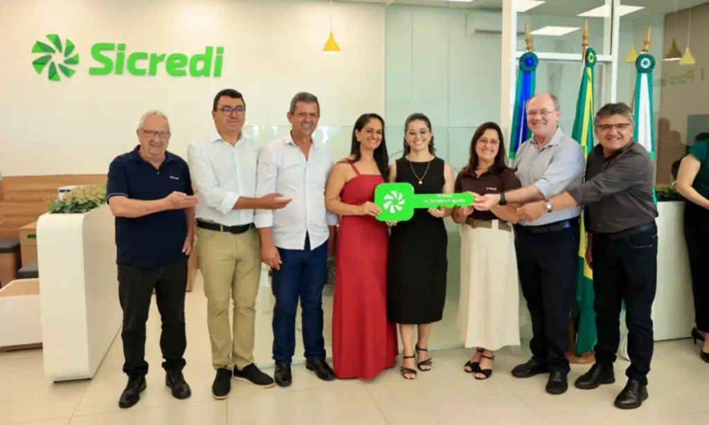 Sicredi Vale do Piquiri Abcd PR_SP reinaugura agência em Iguatu (PR)