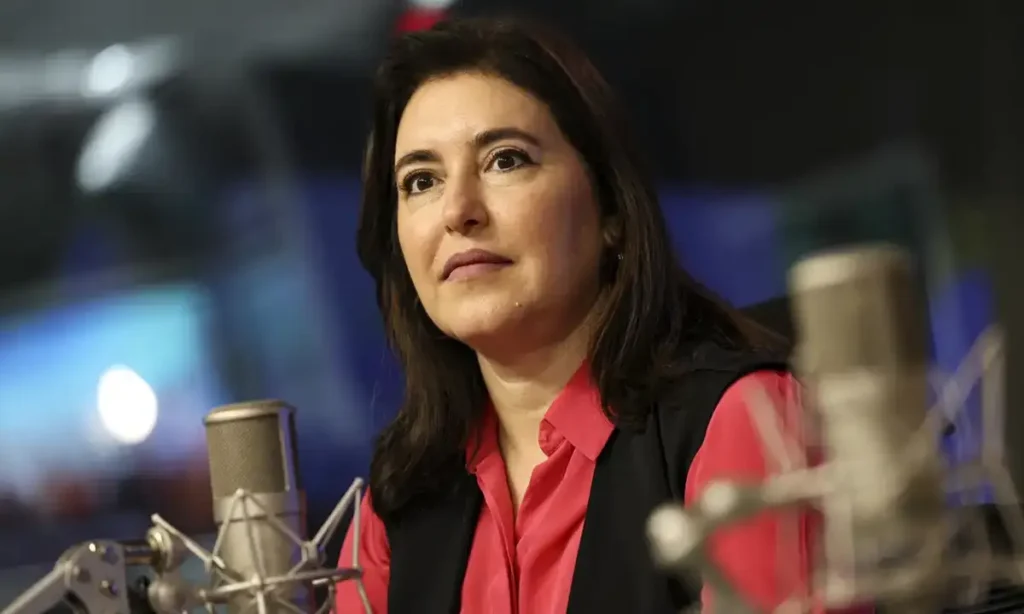 Simone Tebet se filia ao PSB e transfere domicílio eleitoral para São Paulo