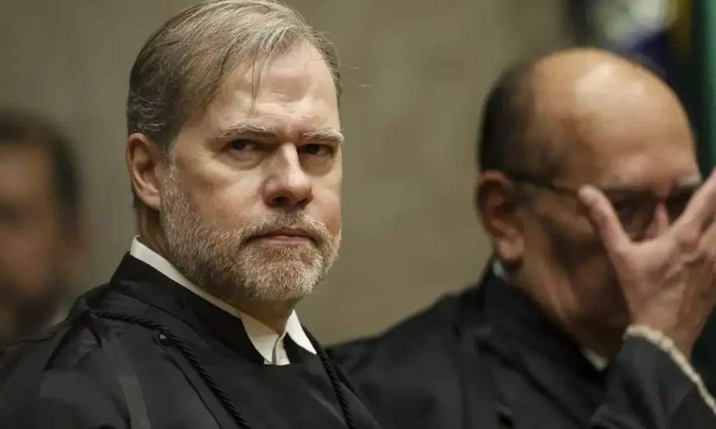 Toffoli se declara suspeito e deixa julgamento sobre prisão de banqueiro do Master