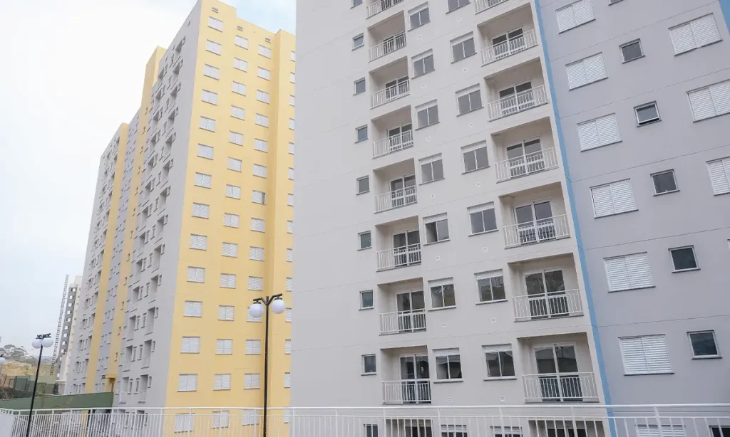 Do aluguel social para a chave na mão: Tarcísio e Marcelo Lima entregam 236 apartamentos em São Bernardo