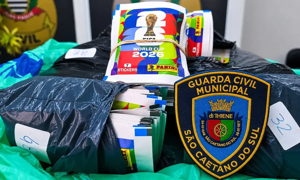 Figurinhas na rota do crime: GCM de São Caetano recupera 500 pacotes da Copa do Mundo 2026 Figurinhas na rota do crime: GCM de São Caetano recupera 500 pacotes da Copa do Mundo 2026
