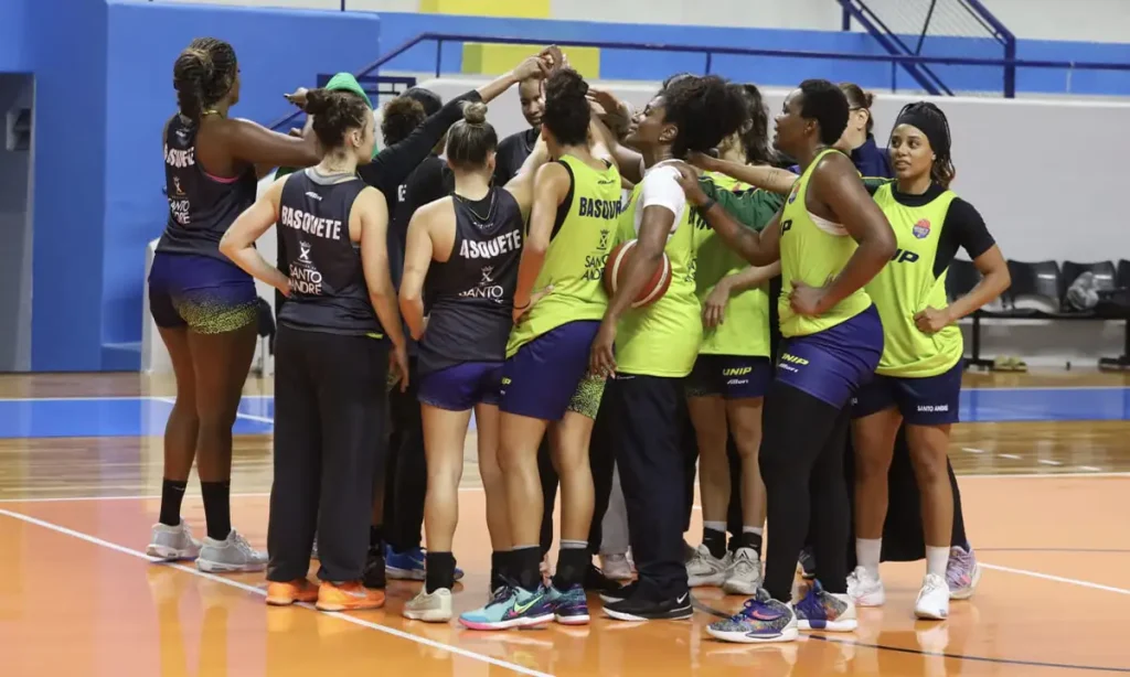 Ginásio Pedro Dell'Antonia recebe Copa LBF de basquete feminino em Santo André