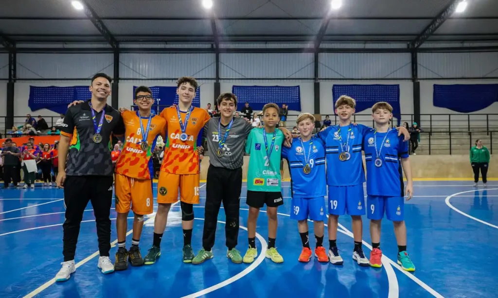 Handebol mirim de São Bernardo dá show e conquista o bicampeonato brasileiro invicto