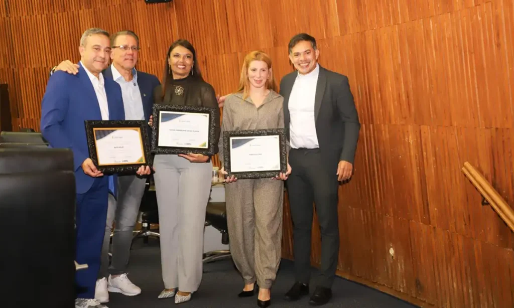 Sessão solene celebra 35 anos de integração e conquistas regionais do Consórcio ABC
