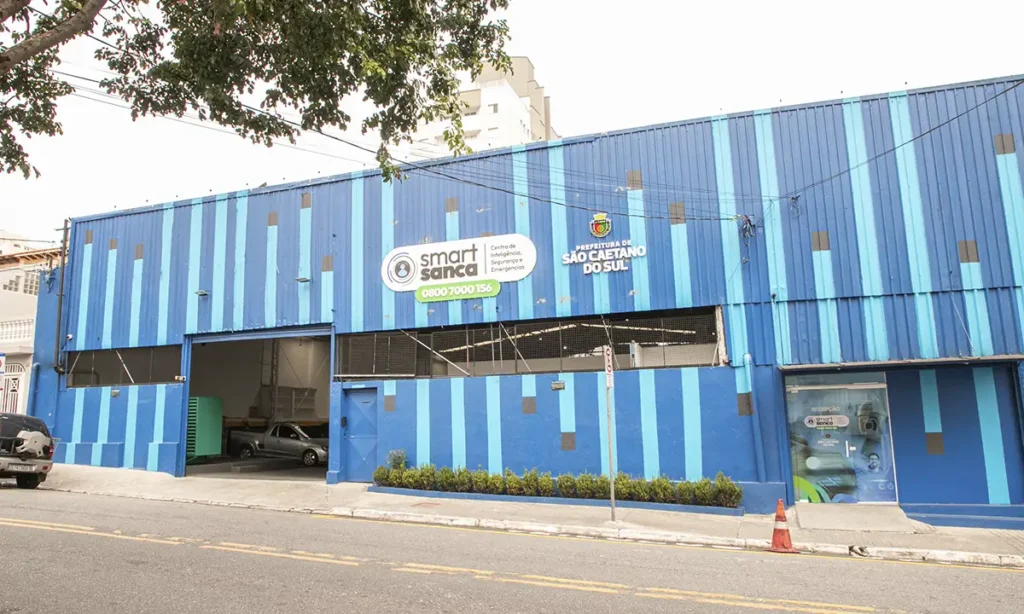 Smart Sanca identifica moto usada em furto de celular na Avenida do Estado